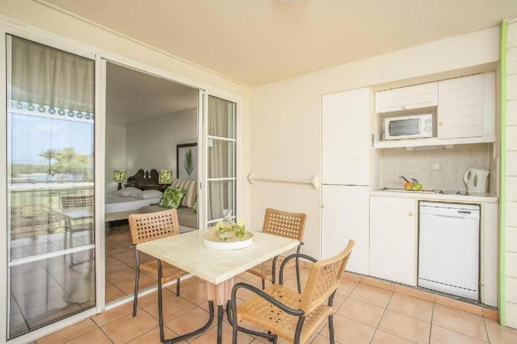 Vacances972 Conceptmultishop Logement A Pierre Et Vacances Sainte-Luce Luaran gambar